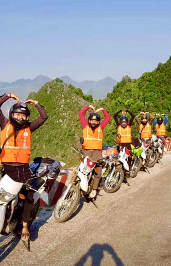 Sun Ha Giang Hotel-Tours-Motorbike Rental Екстер'єр фото