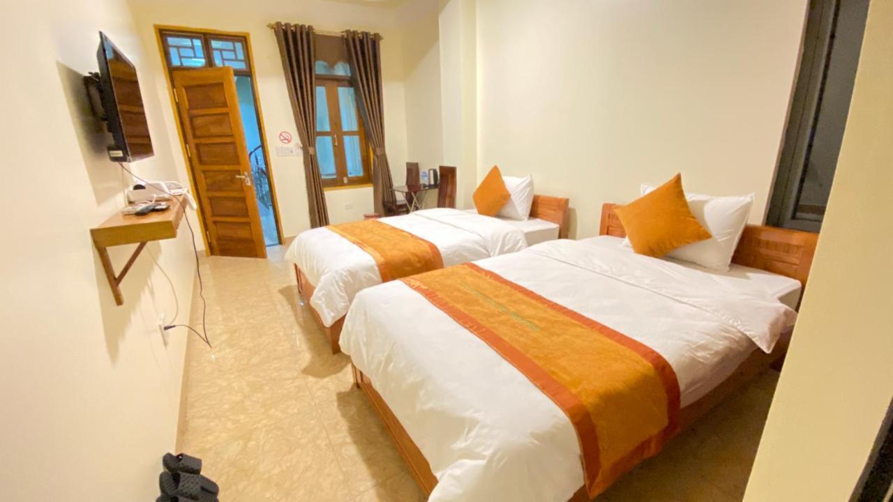 Sun Ha Giang Hotel-Tours-Motorbike Rental Екстер'єр фото